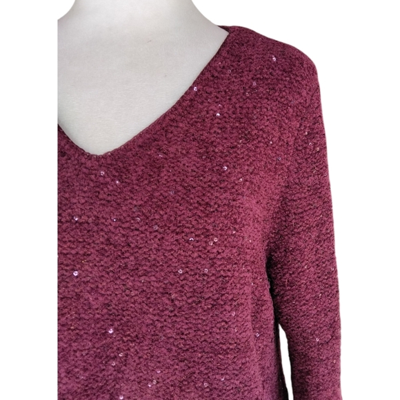 Chico's Chenille Shine V-Neck Pullover Wine Color Sequin Detail Size 2 Large - Picture 4 of 9